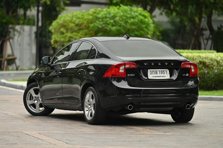 Volvo S60 2012 1.6 Drive Sedan เบนซิน ไม่ติดแก๊ส เกียร์อัตโนมัติ ดำ รูปที่ 3