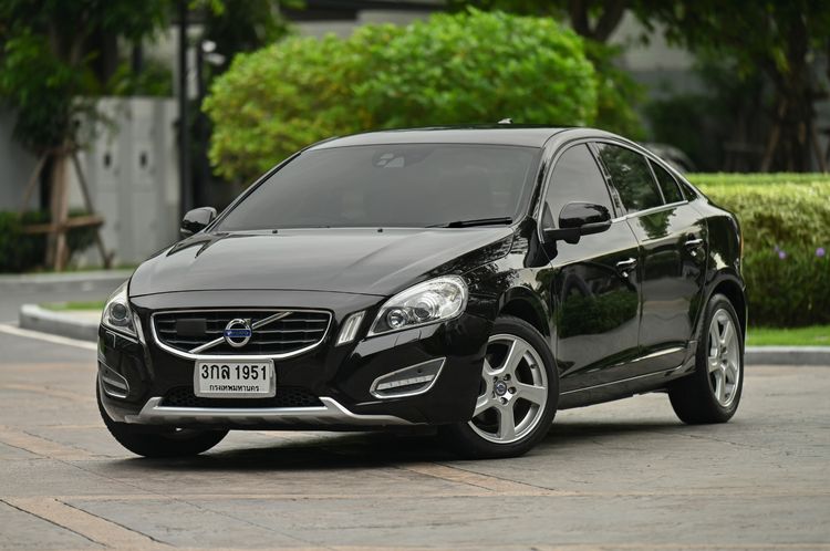 รถ Volvo S60 1.6 Drive สี ดำ