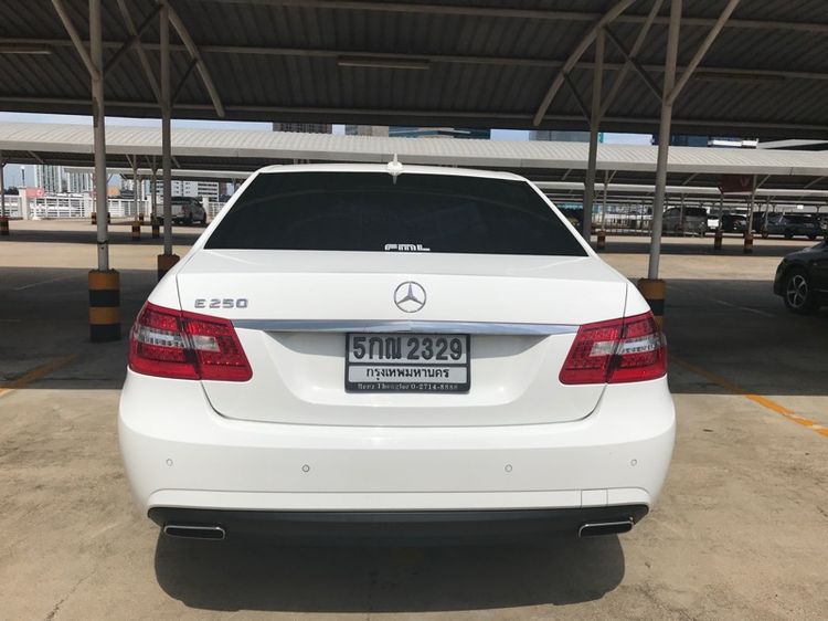 รถ Mercedes-Benz E-Class E250 สี ขาว