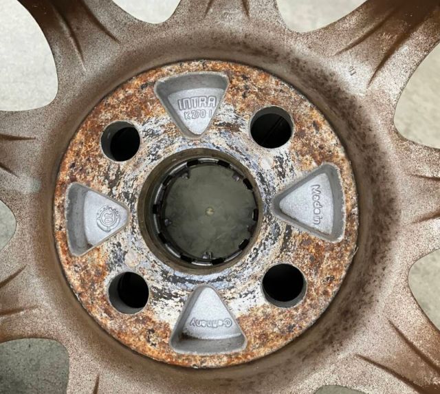 ล้อ โตโยต้า โคโรล่า สามห่วงสเป็คญี่ปุ่น ขอบ 14 กว้าง5.5 ET45 ใส่โตโยต้า สามห่วงบ้านเราได้เลย และ ae90-112 สภาพดี4วง ฝากลางครบ ประมูลยะฮู รูปที่ 3