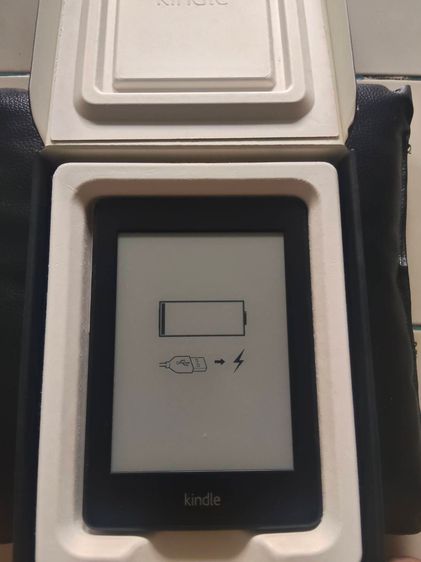 Amazon Kindle Paperwhite EY21 (second hand) รูปที่ 3