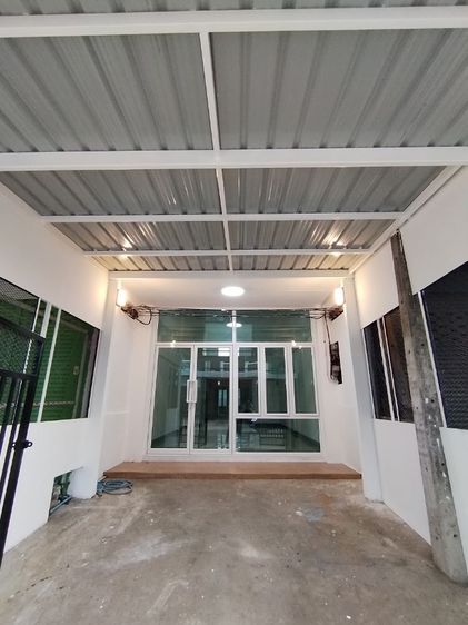 ลดสุดๆ 2.1 ล้าน อาคารพาณิชย์ 2 ชั้นครึ่ง หมู่บ้านเรือนสุข1 รังสิต-ธัญบุรี แต่งใหม่