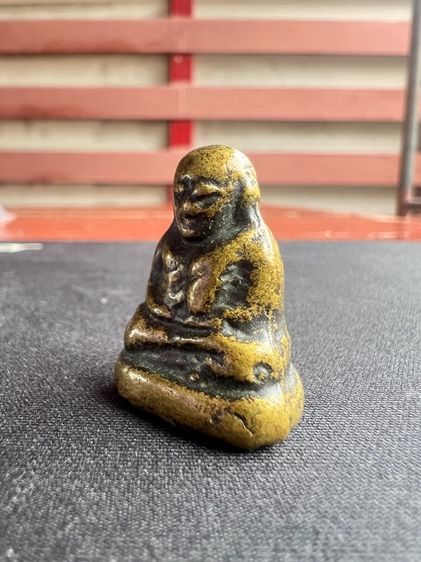 รูปหล่อหลวงพ่อเงิน เนื้อเก่าสวย รูปที่ 5