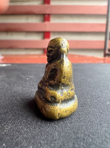 รูปหล่อหลวงพ่อเงิน เนื้อเก่าสวย รูปที่ 4