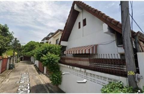 ขายที่ดิน+ บ้าน ตั้งอยุ่ที่ ถนนซอยสุขุมวิท65 ราคา35ล้าน คุณติ๊กโทรและLine 09044-22028 ใกล้btsเอกมัย รพ.สุขุมวิท รูปที่ 2