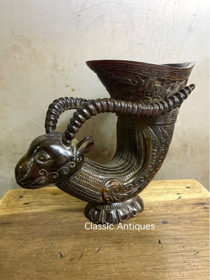 จอก งานแกะสลักจากเขา สะสมB1