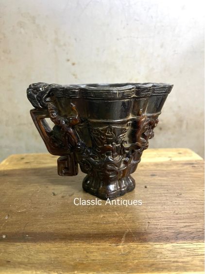 จอก งานแกะสลักจากเขา สะสมB4