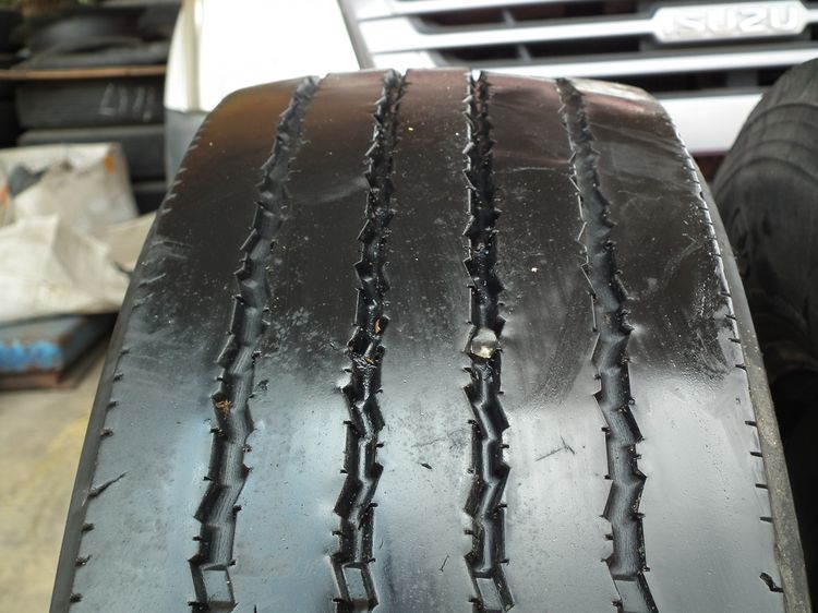 ยางเก่าใช้แล้ว firestone 215-75r17.5 มี 4เส้น ปีผลิต 2022  รูปที่ 5