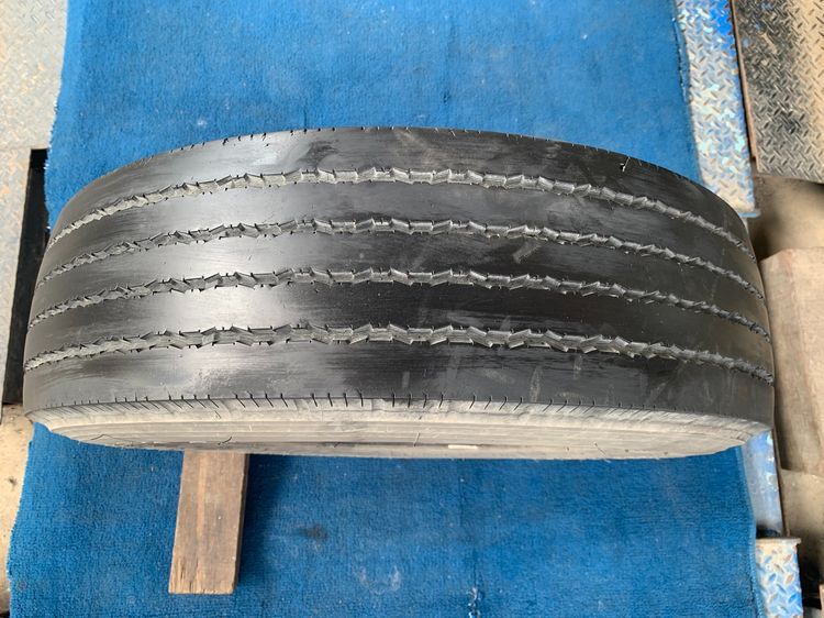 ยางเก่าใช้แล้ว firestone 215-75r17.5 มี 4เส้น ปีผลิต 2022  รูปที่ 7
