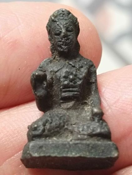 นางกวักหล่อโบราณรุ่นแรกพิมพ์กวักขวาหลวงพ่อพูล