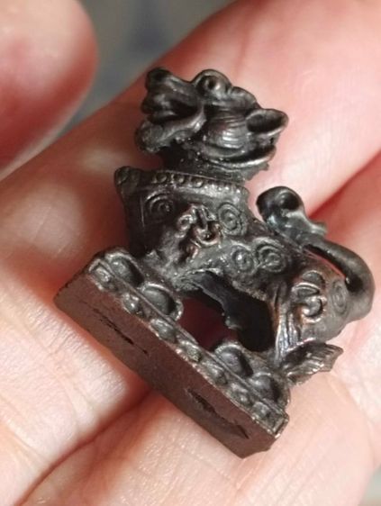 หล่อเสือโบราณยุคต้นคอสั้นหลวงพ่อกวยปี๒๑ รูปที่ 9