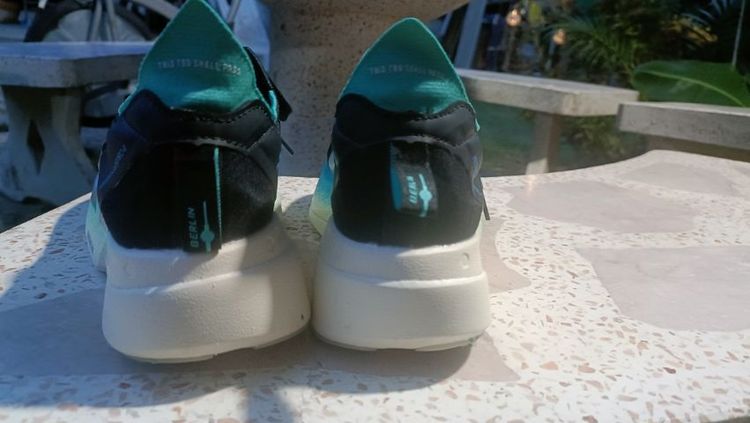รองเท้าวิ่ง Adidas  รูปที่ 5
