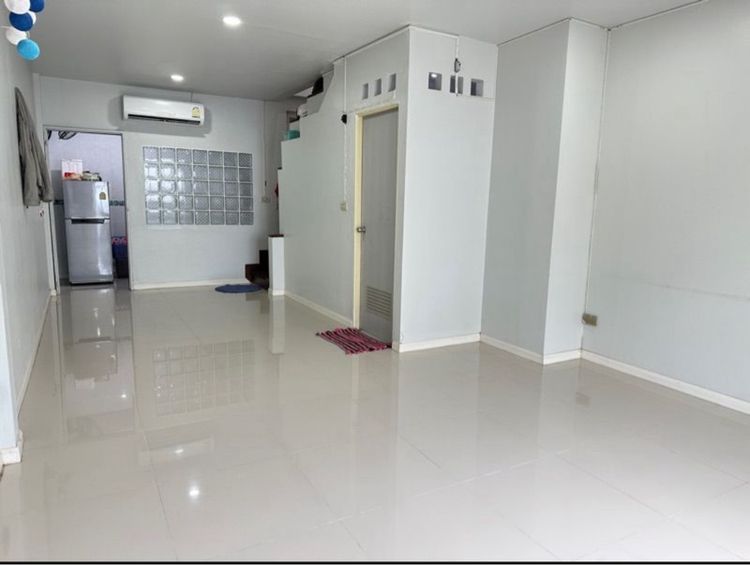 อื่นๆ ตกแต่งครบ ให้เช่า ทาวน์เฮาส์ 2 ชั้น  ม.มนวดี รูปที่ 2