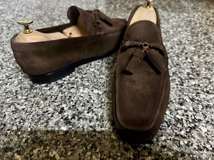 Tod’s Suede Tassel Loafers เบอร์42