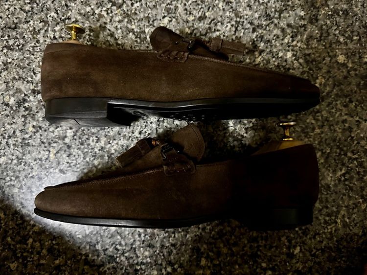 Tod’s Suede Tassel Loafers เบอร์42 รูปที่ 2