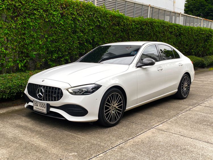 รถ Mercedes-Benz C-Class C220 สี ขาว
