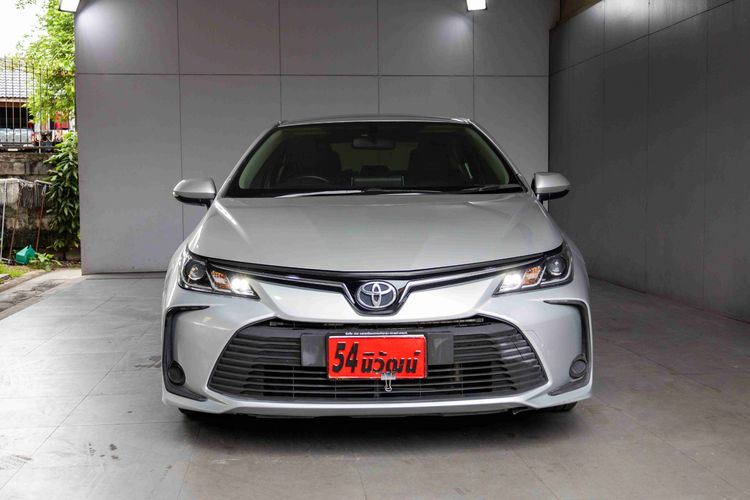 Toyota Altis 2021 1.6 G Sedan เบนซิน ไม่ติดแก๊ส เกียร์อัตโนมัติ เงิน รูปที่ 2