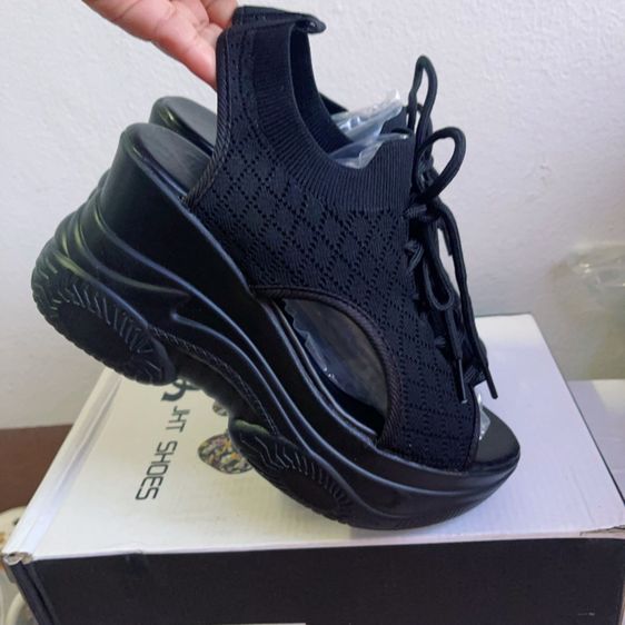 รองเท้าแฟชั่น รูปที่ 4