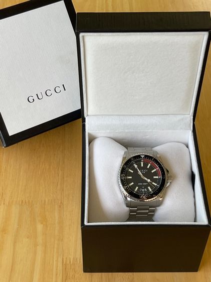 GUCCI Dive 45 mm Stainless Steel Black Dial Men’s 's Quartz Watch YA136302 รูปที่ 3