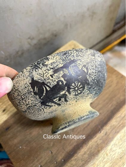 ถ้วยหิน แกะสลัก รถม้าสะสมA5