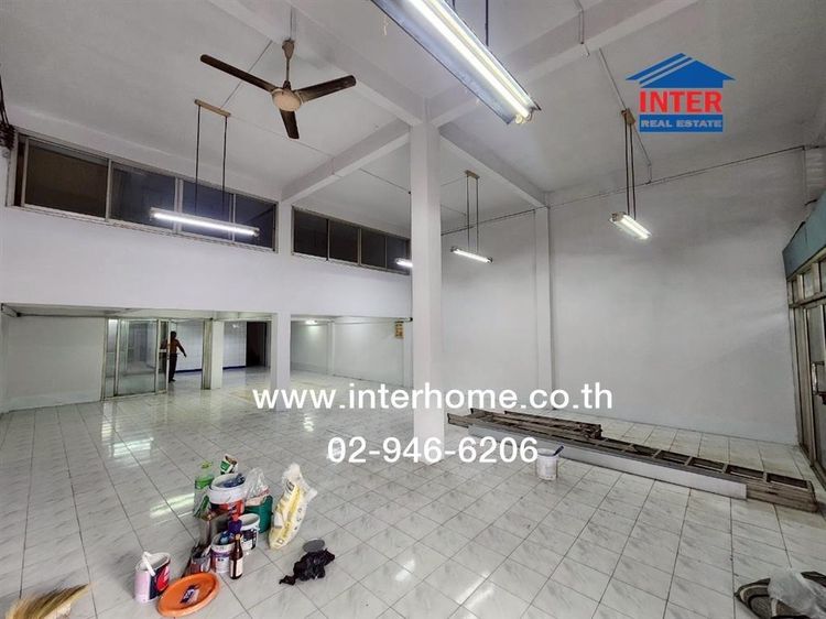 อาคารพาณิชย์ 2.5 ชั้น 56 ตร.ว. อาคารพาณิชย์ ใกล้ร้านค้าดูโฮม, ตลาดสด ตรงข้ามดูโฮม ติดถนนเพชรเกษมระหว่างซอย118-120 ถนนเพชรเกษม กระทุ่มแบน 