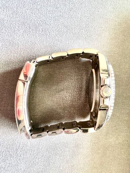 Rolex Submariner เซรามิกดำ กล่องใบครบปี15 สภาพใหม่ใสไร้ริ้วรอย เจ้าของขายเองเปิดราคาไม่แรงสนใจจริงคุยราคากันได้ รูปที่ 6