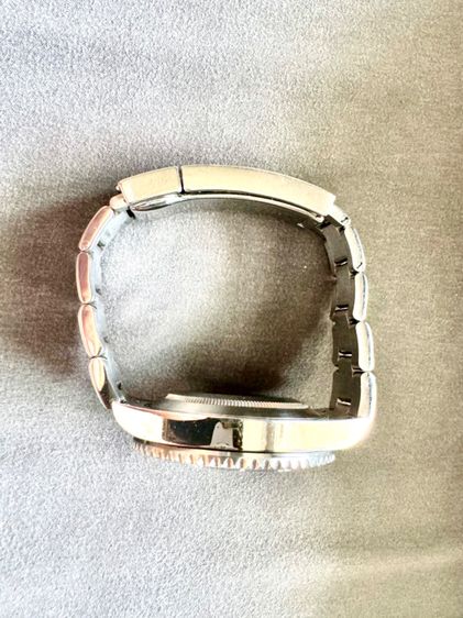 Rolex Submariner เซรามิกดำ กล่องใบครบปี15 สภาพใหม่ใสไร้ริ้วรอย เจ้าของขายเองเปิดราคาไม่แรงสนใจจริงคุยราคากันได้ รูปที่ 10