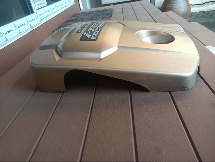 ขายฝาครอบเครื่องยนต์สีทอง ของแท้ มือสองถอดสวย ของรถกระบะ Isuzu D-Max โดยเฉพาะรุ่นที่ใช้เครื่องยนต์ดีเซล 2.5 Ddi Turbo Intercooler  รูปที่ 5