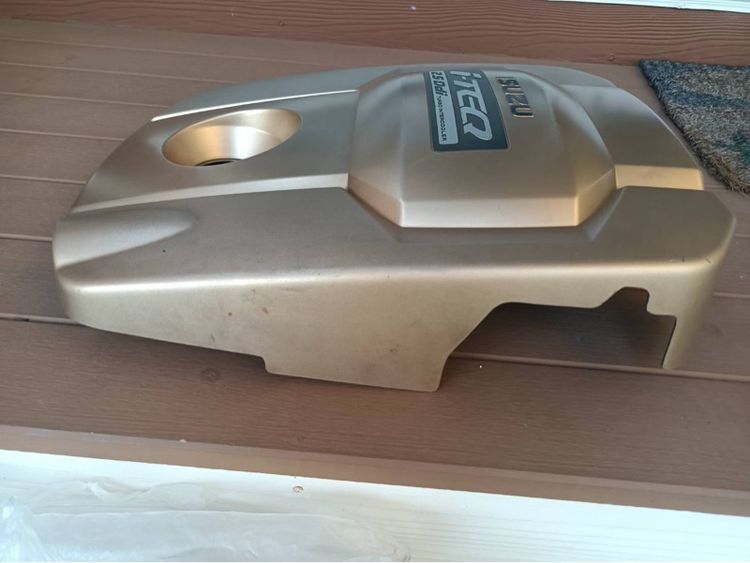 ขายฝาครอบเครื่องยนต์สีทอง ของแท้ มือสองถอดสวย ของรถกระบะ Isuzu D-Max โดยเฉพาะรุ่นที่ใช้เครื่องยนต์ดีเซล 2.5 Ddi Turbo Intercooler  รูปที่ 2