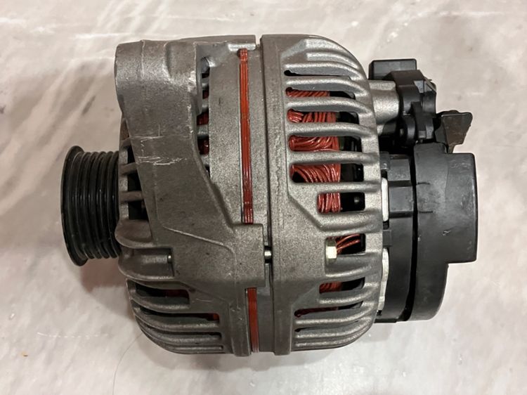 ไดร์ชาร์จ Porsche 911 996 BOXSTER 986 120 AMP Part 99660301203 99660301200 99660301201 ของแท้มือสอง สภาพดี ใช้งานได้ปกติ รูปที่ 6