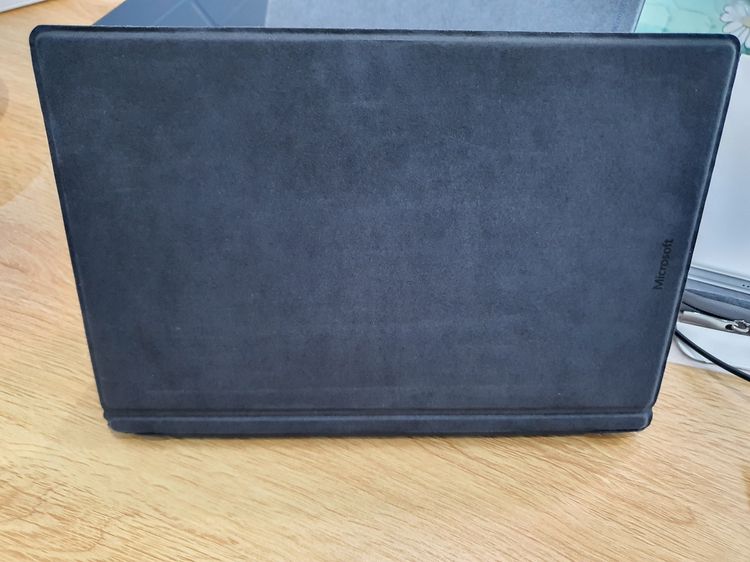 โน้ตบุ๊ค Microsoft Surface Pro 5 พร้อมปากกาและคีย์บอร์ด รูปที่ 9