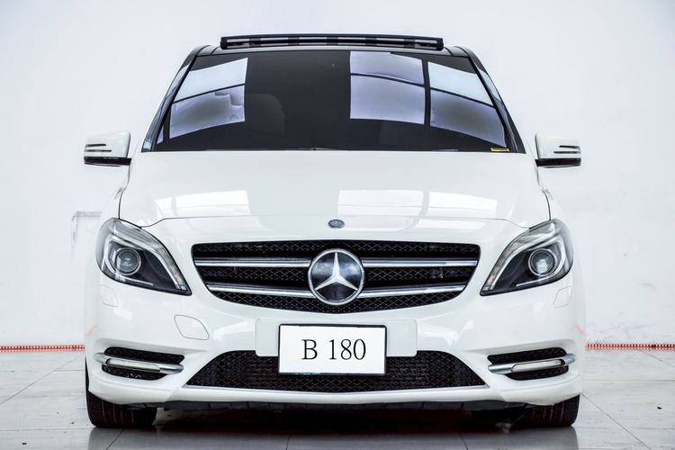 Mercedes-Benz B-Class 2012 B180 Sedan เบนซิน ไม่ติดแก๊ส เกียร์อัตโนมัติ ขาว รูปที่ 4