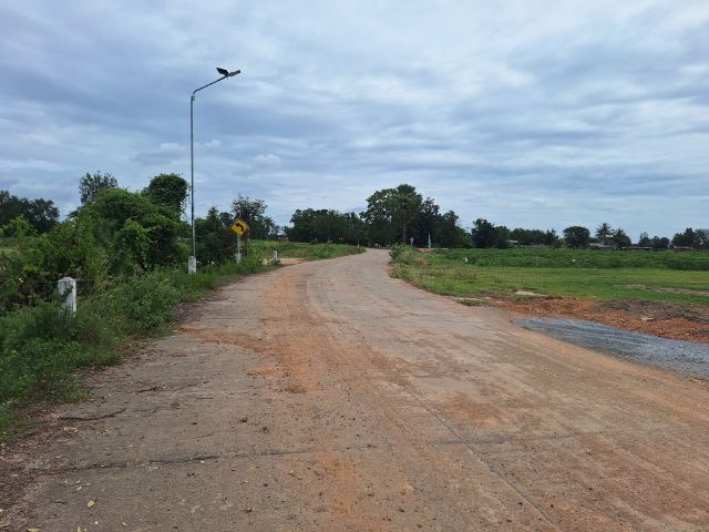 ที่ดินปรับถมแล้วในเขตเทศบาลเลาขวัญ รูปที่ 4