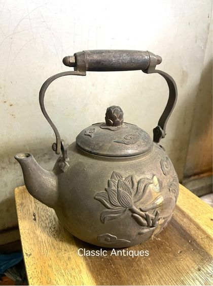 กาน้ำชา ทองเหลืองใบใหญ่ สะสมA3 รูปที่ 4