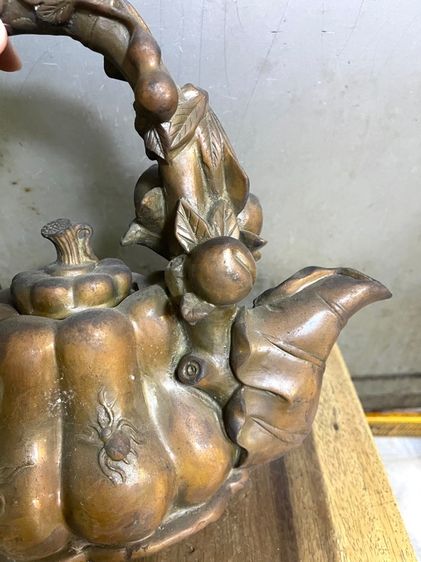 กาน้ำชา ทองเหลืองใบใหญ่ สะสมA2 รูปที่ 9