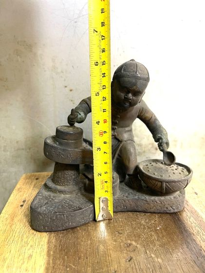 รูปปั้น เด็กโม่แป้ง ทองเหลืองสะสม รูปที่ 15