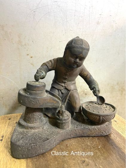 รูปปั้น เด็กโม่แป้ง ทองเหลืองสะสม รูปที่ 7