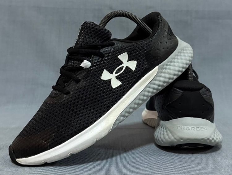Under Armour Size41 ส่งฟรี