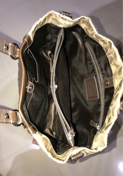 ลดราคา Coach ของแท้ กระเป๋าสตรี มีสายยาว ใหม่ ยังไม่เคยใช้งาน รูปที่ 16