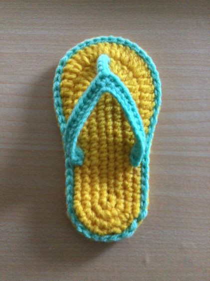 พวงกุญแจรองเท้าแตะโครเชต์ รูปที่ 5