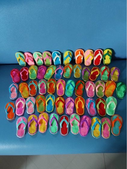 พวงกุญแจรองเท้าแตะโครเชต์ รูปที่ 3