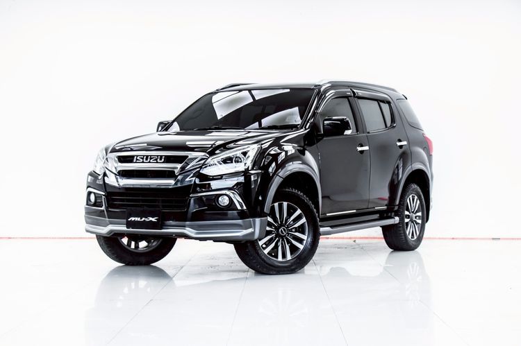 รถ Isuzu MU-X 1.9 สี ดำ