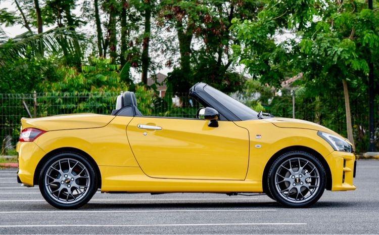 Daihatsu Copen 2023 รุ่นย่อยอื่นๆ Sedan เบนซิน ไม่ติดแก๊ส เกียร์อัตโนมัติ เหลือง รูปที่ 3