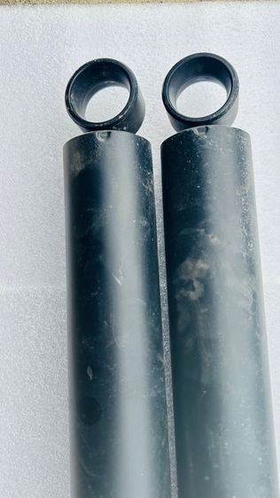 โช๊ค Toyota revo รูปที่ 3