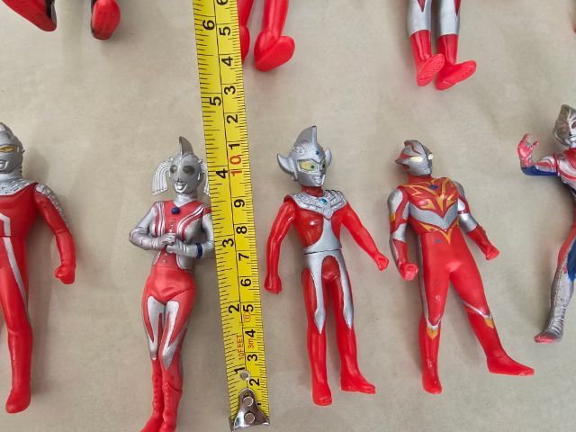 ชุดโมเดลอุลตร้าแมน 41 ตัว (มือสอง) รูปที่ 6