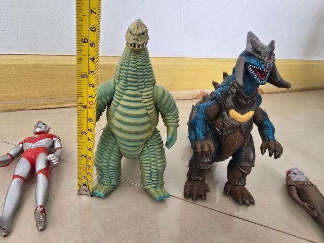 ชุดโมเดลอุลตร้าแมน 41 ตัว (มือสอง) รูปที่ 7