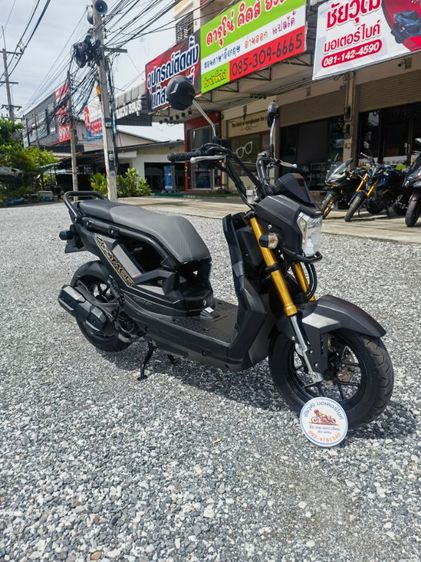 อยู่ตรงข้ามห้างเซ็นทรัลชลบุรี Honda zoomer-x รถสภาพดี รับประกันรถ1ปี สดผ่อน รูปที่ 2