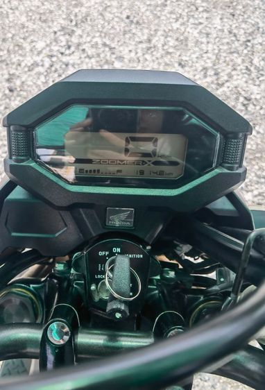 อยู่ตรงข้ามห้างเซ็นทรัลชลบุรี Honda zoomer-x รถสภาพดี รับประกันรถ1ปี สดผ่อน รูปที่ 4
