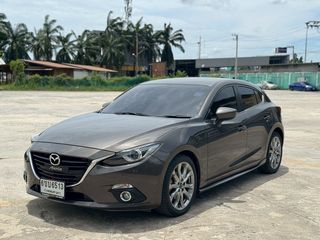 Mazda3 2.0S Sport เกียร์ออโต้ ปี2015 สีน้ำตาล มาสด้า3 5ประตู รถเก๋ง สวยสภาพนางฟ้า