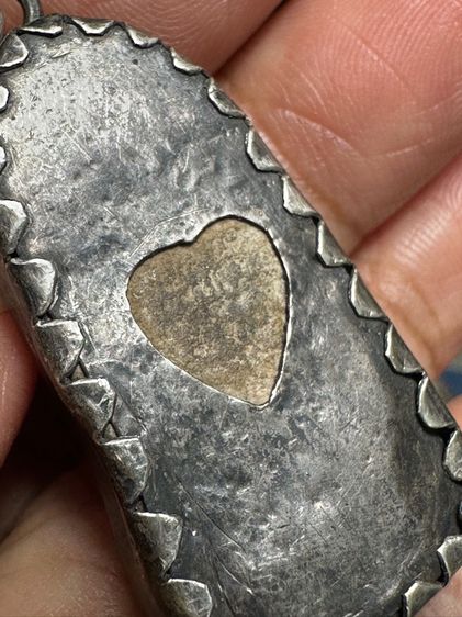 พระผงพิมพ์นาคปรก กรุวัดมอญ อ่างทอง เลี่ยมเงิน รูปที่ 8